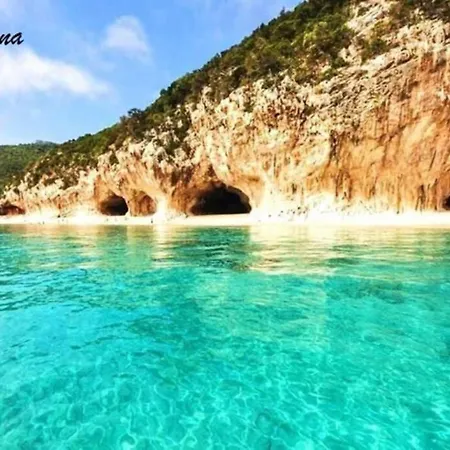 A Paradise In Sardinia. 5 Minutes From The Sea Дом отдыха Синискола